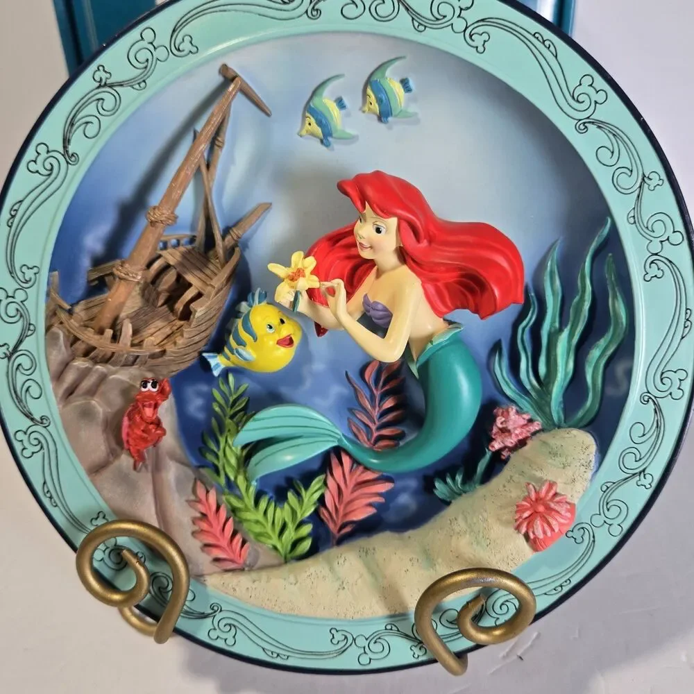 3D decorative plate featuring Ariel from Disney's 
